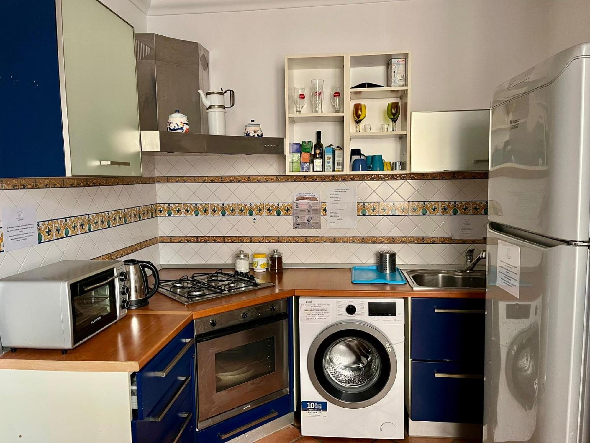 Palazzo Rota Guesthouse Νάπολη Εξωτερικό φωτογραφία